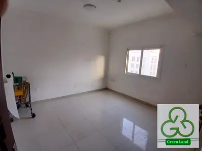 BIG STUDIO SPACIOUS AREA CENTRAL AC AND GAS FAMILY BULDING OPEN AREA FREE PARKING 17K