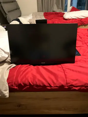 32-40 inch - Good but it has a little scratch on it