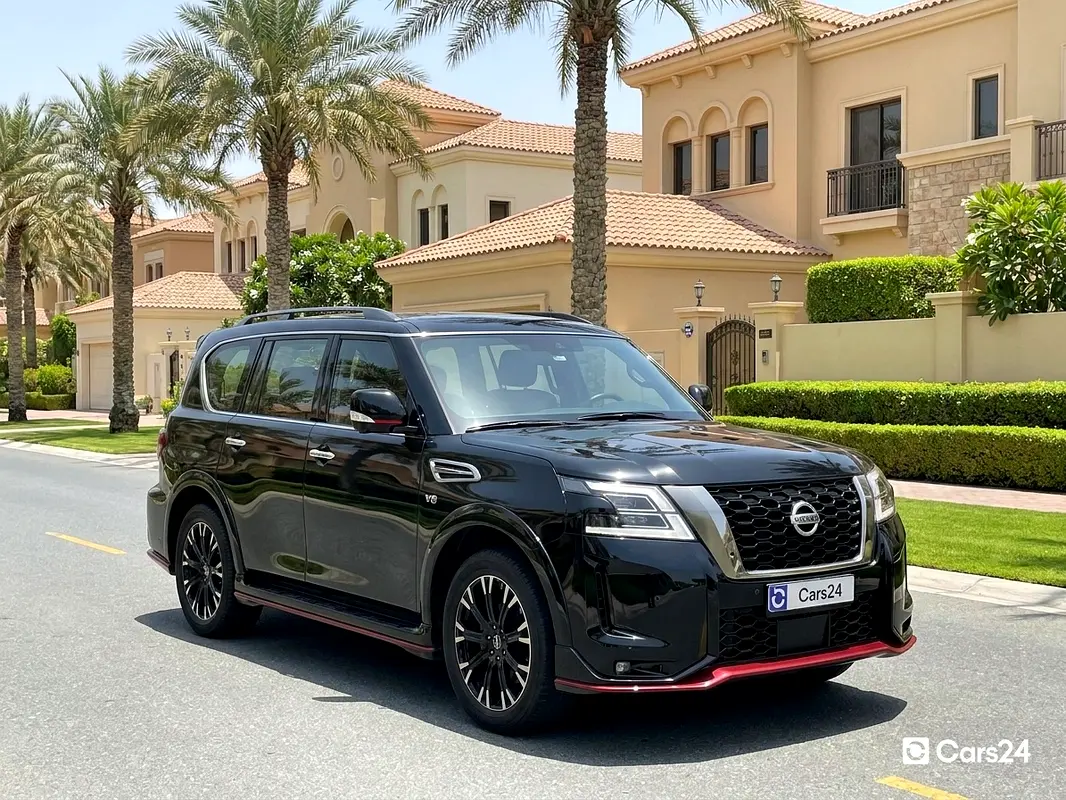 Nissan Patrol 2024 — photo 1 of 13