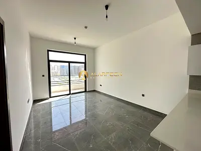 FULLY FITTED KITCHEN | SPACIOUS | LUXURY LIVING
