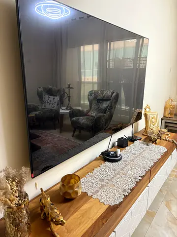 Large Flat Screen Samsung Smart TV