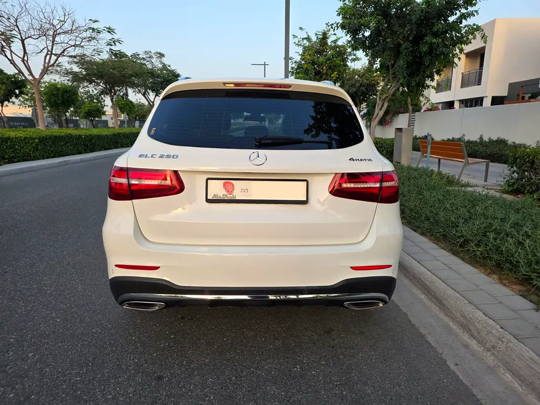 Mercedes-Benz GLC-Class 2018 — photo 1 of 10