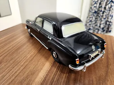 Mercedes-Benz w120 Scale 1:18 diacast