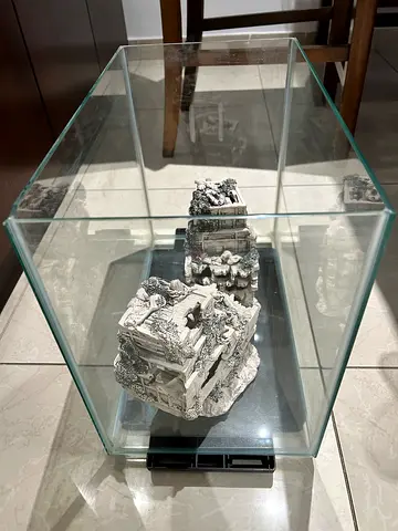 43x34x25 cm fish tank with accessories