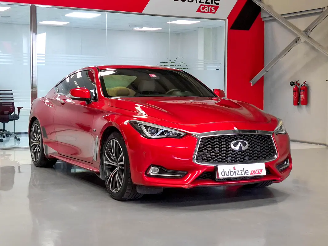 Infiniti Q60 2018 — photo 1 of 15