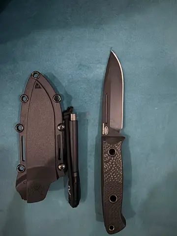 Tactical Fixed-Blade Knife with Sheath and Sharpener - Excellent Condition