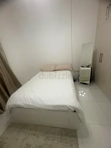 White Single Bed with Storage and Mattress - Good Condition with mirror