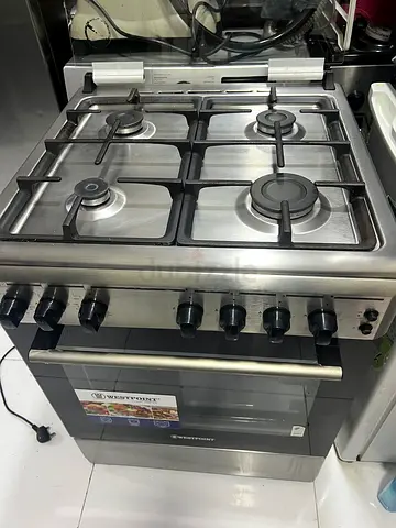 Stainless Steel 4-Burner Gas Cooker with Oven - Used