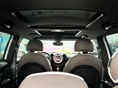 صورة 18 لـ 2014 MINI COUNTRYMAN