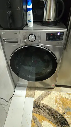 24 Kg Front-load  Smart washing machine(Few months old)  in good working condition