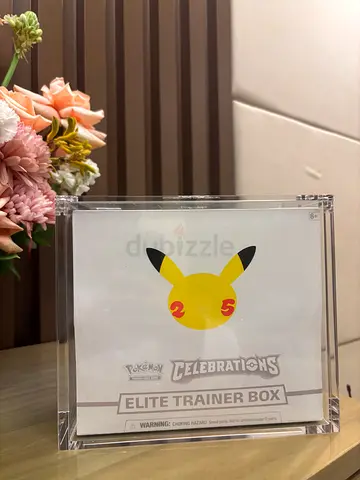 Pokémon 25th Anniversary Elite Trainer Box Card in Acrylic Display Case