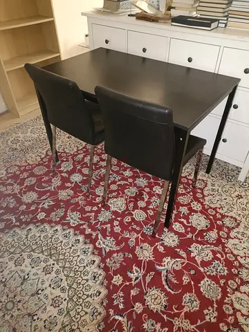 Dinning table and four Chairs