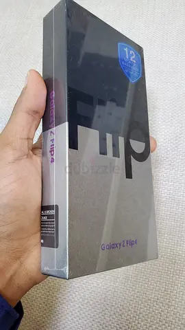 SAMSUNG GALAXY FLIP 4 BOX PACK