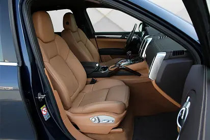 2013 Porsche CAYENNE — миниатюра 11