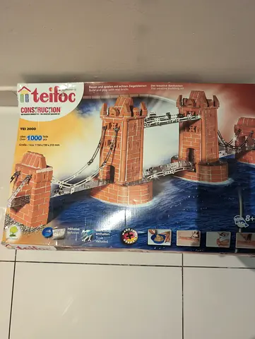 Tefloc Construction Bridge Set (1000 pieces)