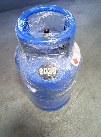 Adnoc cylinder