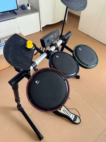 Xbox 360 Drum hero