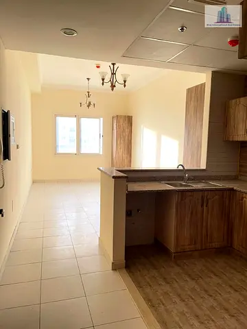 Large Studio | Ready to Move | Prime Location