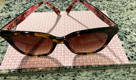 Ted Baker Designer Preloved tortoiseshell cat-eye womens sunglasses