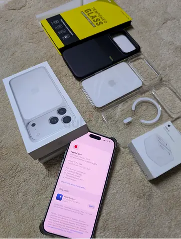 iPhone 17 Pro Max 256 gb with apple care + original box, chargers, cases  screen protector cycle 58