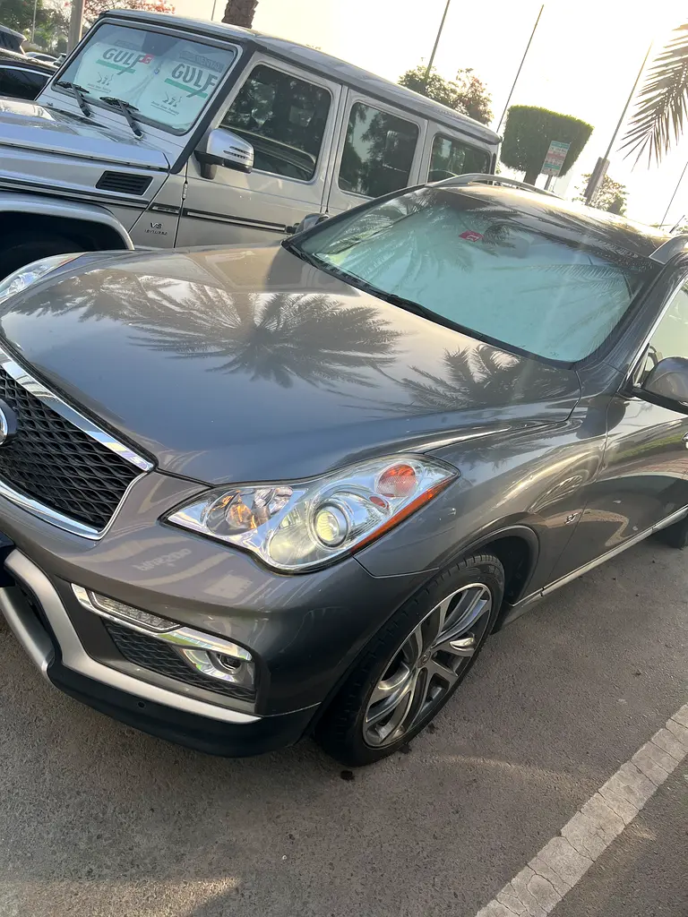 Infiniti QX50 2018 — photo 1 of 4