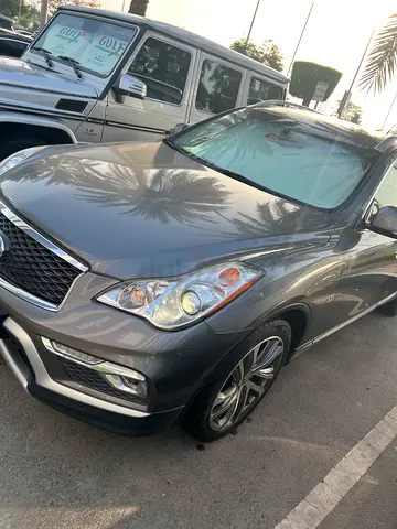 Infiniti QX50 Excellence 2018 GCC Specs-Lady driven