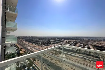 Fully Furnished | Large Studio | High Floor