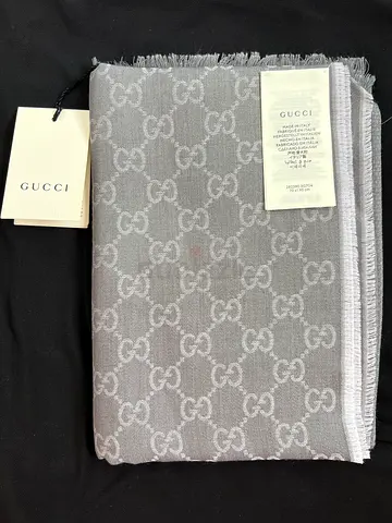 Gucci scarf