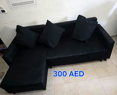Black L-shaped Sofa with Chaise - Comfortable 3-seater