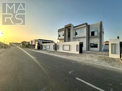 Brand-new 5bhk l Ready to move l Prime location