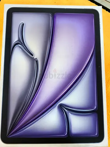 iPad Air 11” inch M4 WiFi+ Cellular 128GB With Apple Care + Brand new Not used