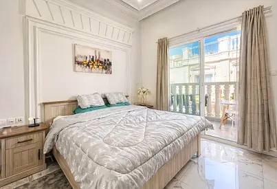 Prime Location | Fully Furnished | Low Floor