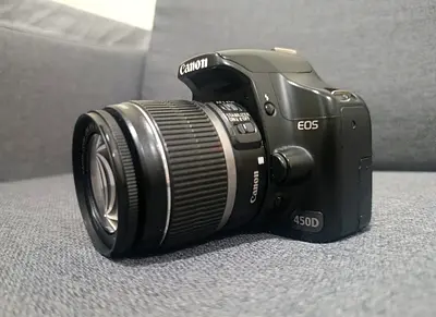 Canon EOS 450D DSLR - 18-55mm lens