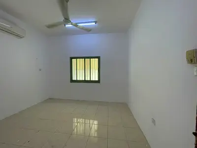 Spacious villa in Al Rawdah 1... Electricity included