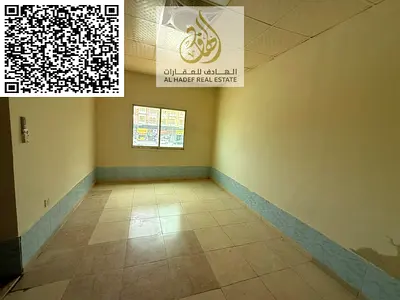 استديو  مطبخ مفصول  للإيجار السنوي منطقه المويهات 3 قريب من جميع الخدمات ومخرج دبي  السعر فقط 18الف