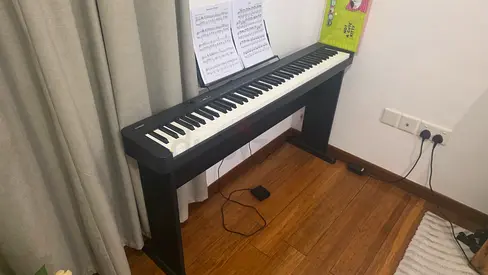 Casio Digital Piano (88 Fully Weighted Keys) – Excellent Condition!