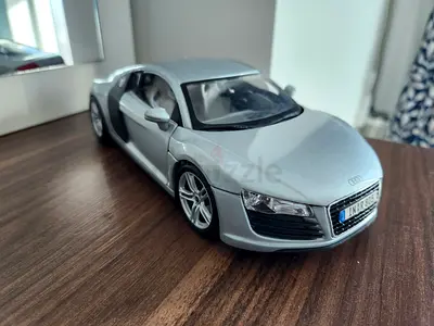 Audi R8 Scale 1:18 Maisto