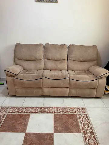 Recliner sofa