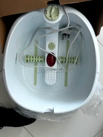 Electric Foot Spa Massager with Heat and Roller Massage - Used
