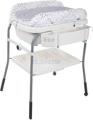 Bath Tub and Foldable baby changing station with built-in bath and storage (good condition)