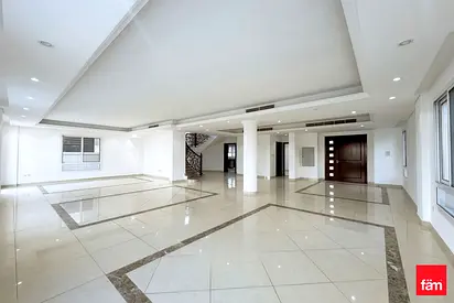 6BR Villa | Lake & Golf View | Massive Layout