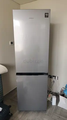 Fridge Hitachi bottom freezer excellent condition