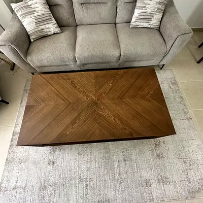Moving out and selling high-quality