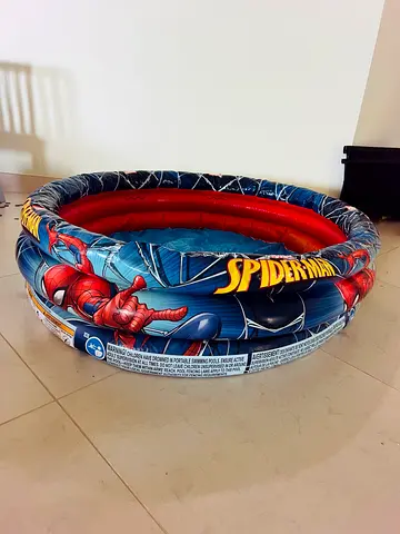 Spider-Man Inflatable Baby/Toddler Kiddie Pool - excellent Condition