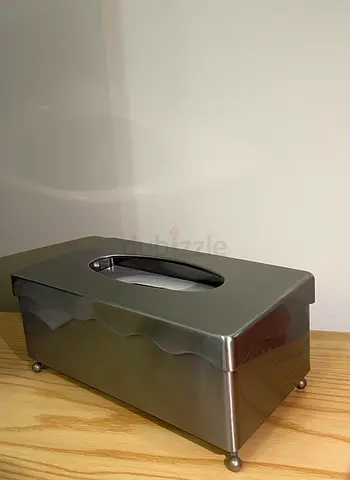 Metalic tissue box cover