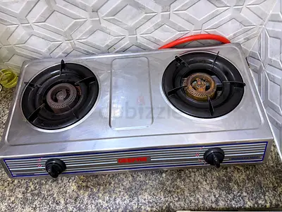 Geepas 2-Burner Gas Stove — Stainless Steel, Used