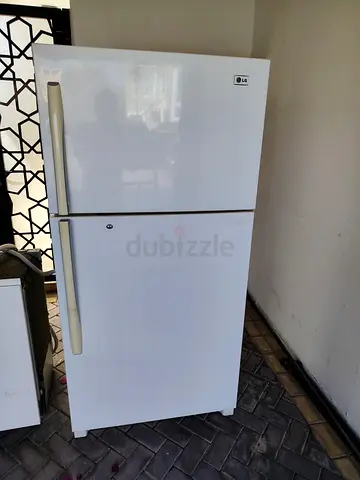 LG full size refrigerator excellent condition