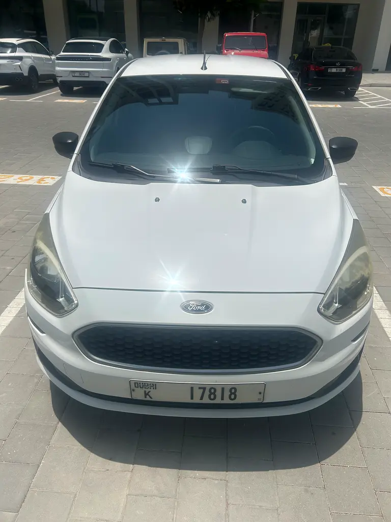 Ford Figo 2018 — photo 1 of 8