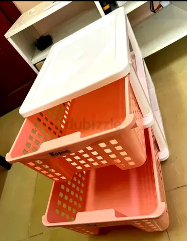 Plastic drawers