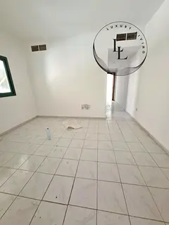 SPACIOUS 2 BHK JUST 40K NEAR BUS STOP RADY TO MOVE NEAR DUBAI